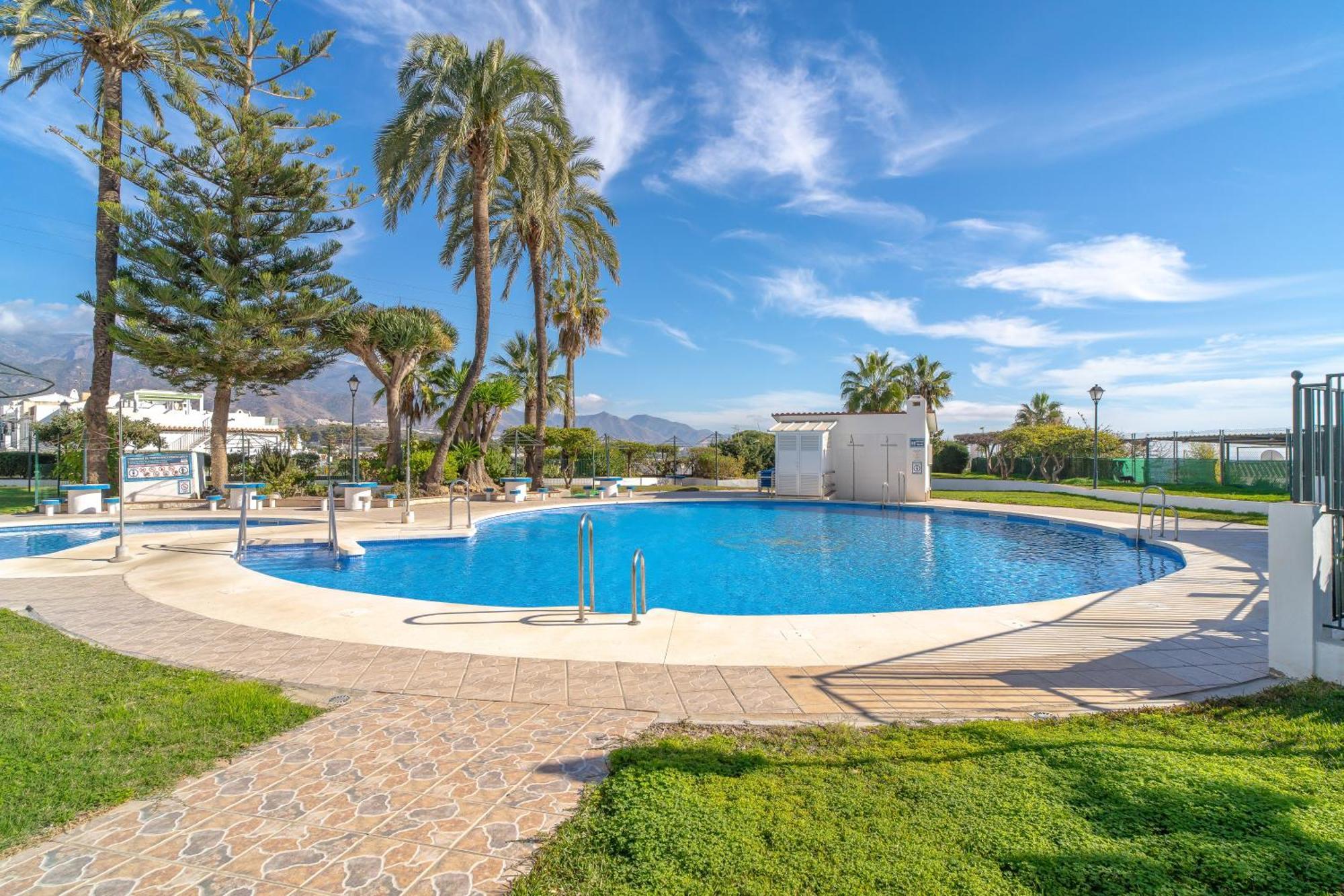 Villa Caritas Punta Lara Casasol Nerja Εξωτερικό φωτογραφία